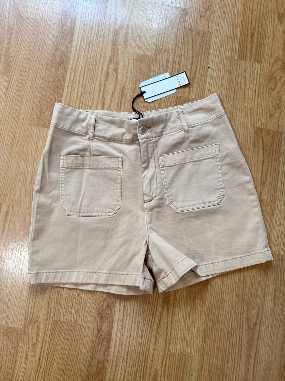 Bagatelle Collection High Rise Utility Shorts Beige Size 10 NWT